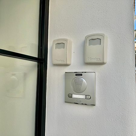 Nueva 29 Apartment เนร์คา ภายนอก รูปภาพ