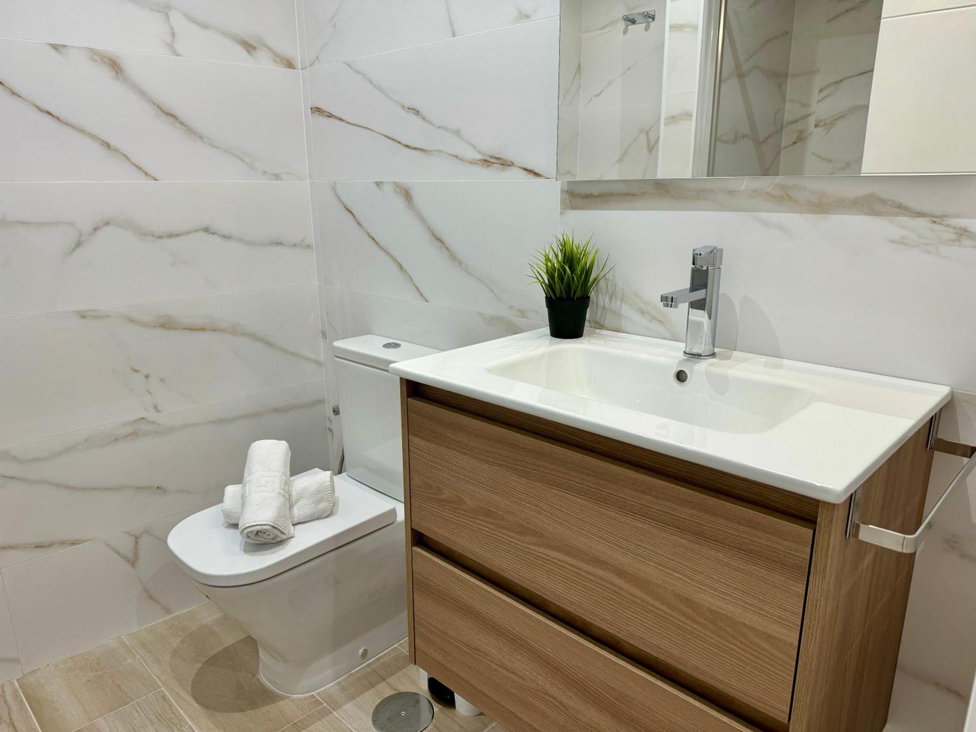 Nueva 29 Apartment เนร์คา ภายนอก รูปภาพ
